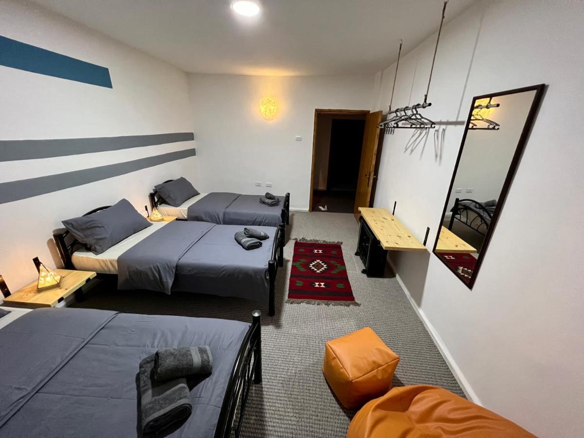 Euphoria Guest House Ваді-Муса Екстер'єр фото